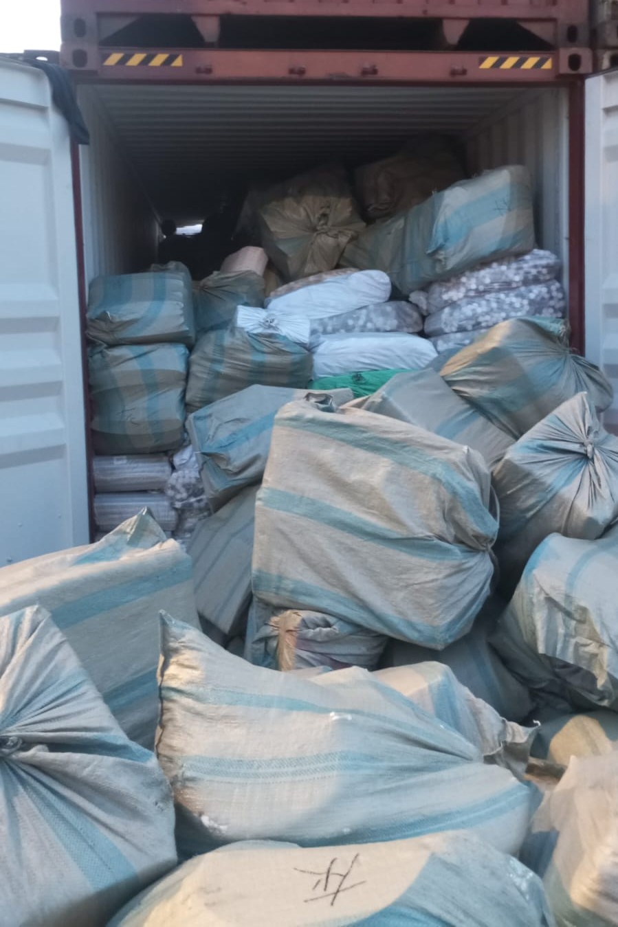 Pengurusan Kepabeanan Profesional untuk Container 40 FT